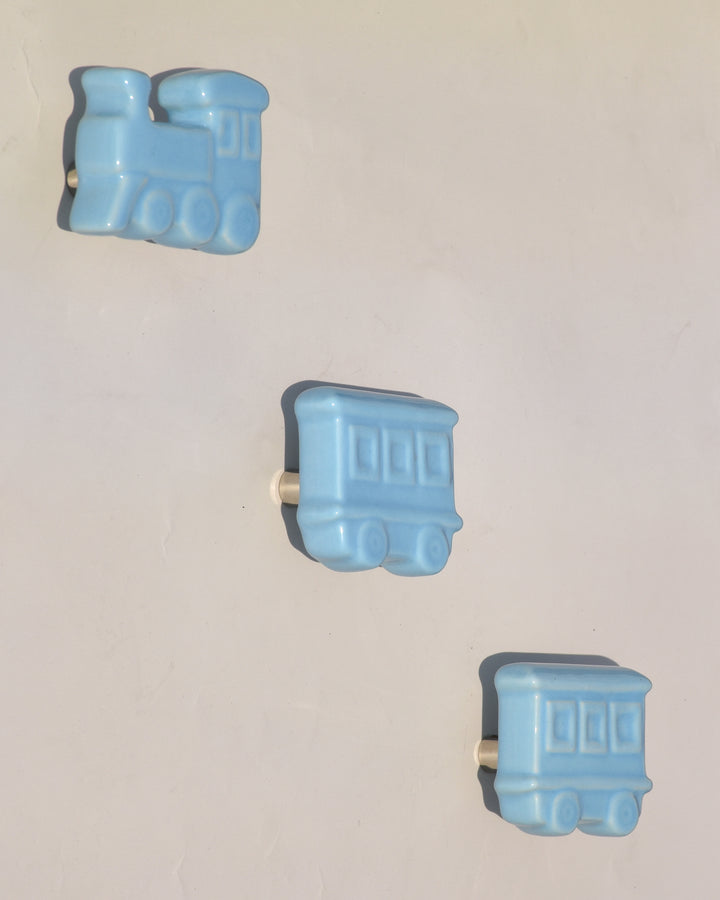 EXQUISITE  HANDMADE TRAIN (ONE ENGINE & TWO CABOOSE) SHAPE  CERAMIC WALL COAT HOOKS FOR HOME DECOR