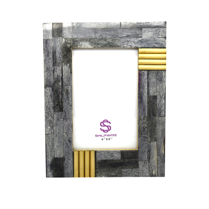 LUXURIOUS TIEL STYLISH BONE AND BRASS PHOTO FRAMES