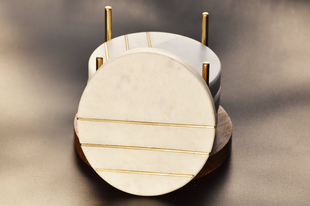 LUXURIOUS MARBLE ROUND COASTERS WITH BRASS INLAY