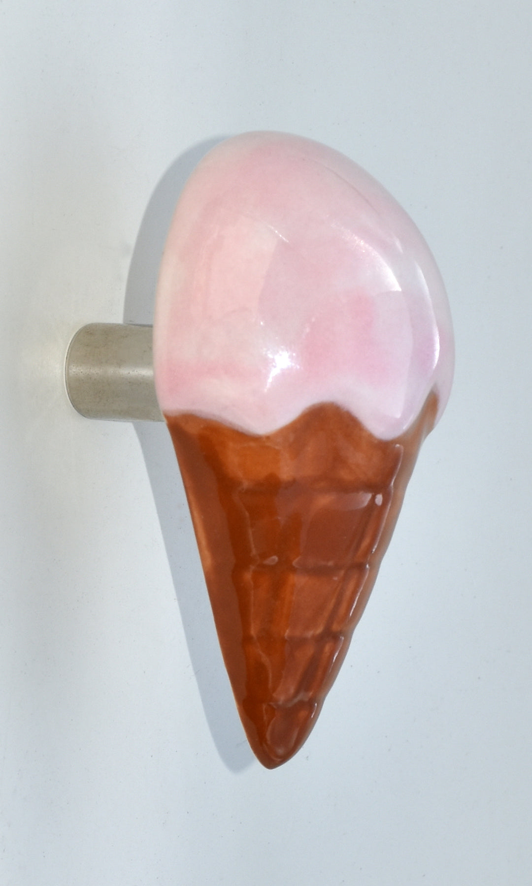 ELEGANT HANDMADE ICE CREAM CONE SHAPE CERAMIC WALL COAT HOOKS FOR HOME DECOR