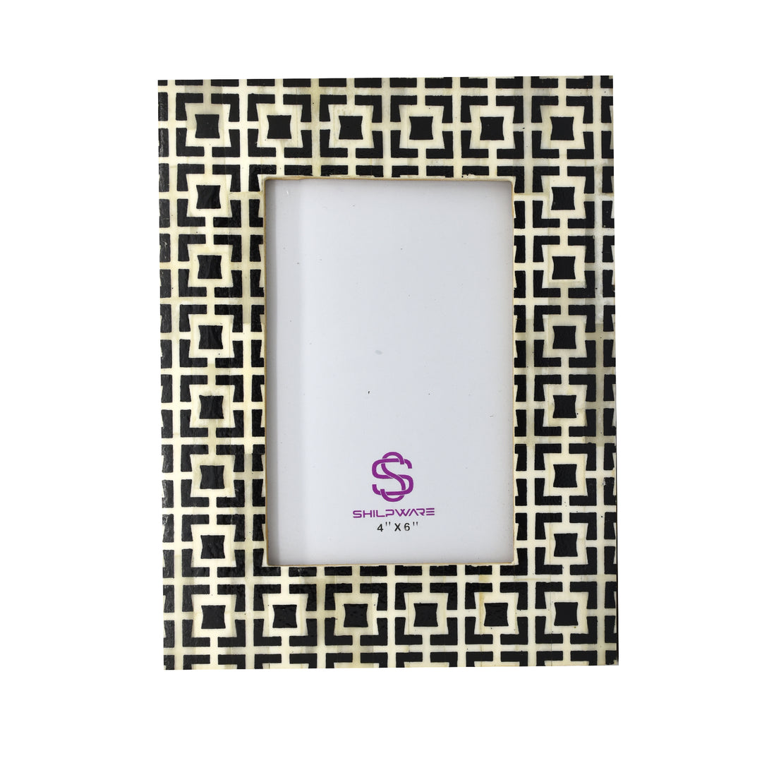 PREMIUM BLACK CUBIC PRINT RESIN STYLISH PHOTO FRAMES