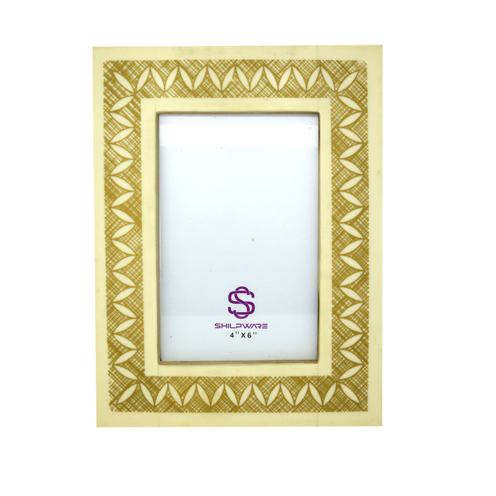 LUXURIOUS GOLD WAVE PRINT RESIN STYLISH PHOTO FRAMES