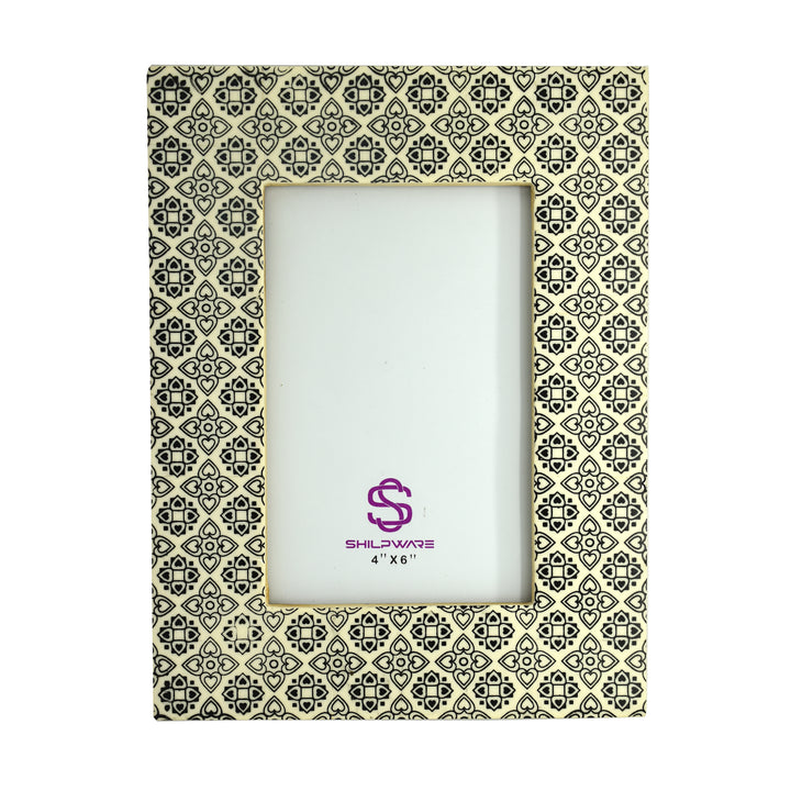 BLACK FLOWER PRINT RESIN STYLISH PHOTO FRAMES