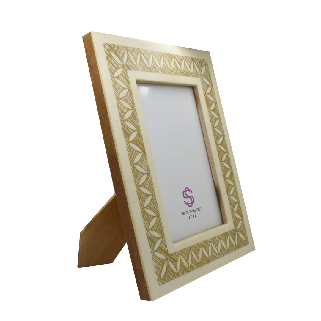 LUXURIOUS GOLD WAVE PRINT RESIN STYLISH PHOTO FRAMES